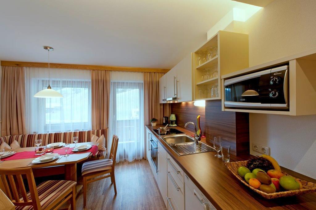 Apart Garni Mirabell Hotel Kappl  Room photo